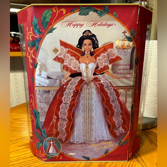 RARE VINTAGE 1997 SPECIAL EDITION HAPPY HOLIDAYS BARBIE - NRFB - Picture 4 of 8